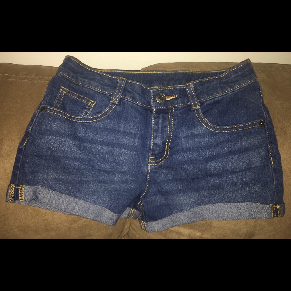 Crazy 8 ~ Girl Jean Shorts ~ Size: 14